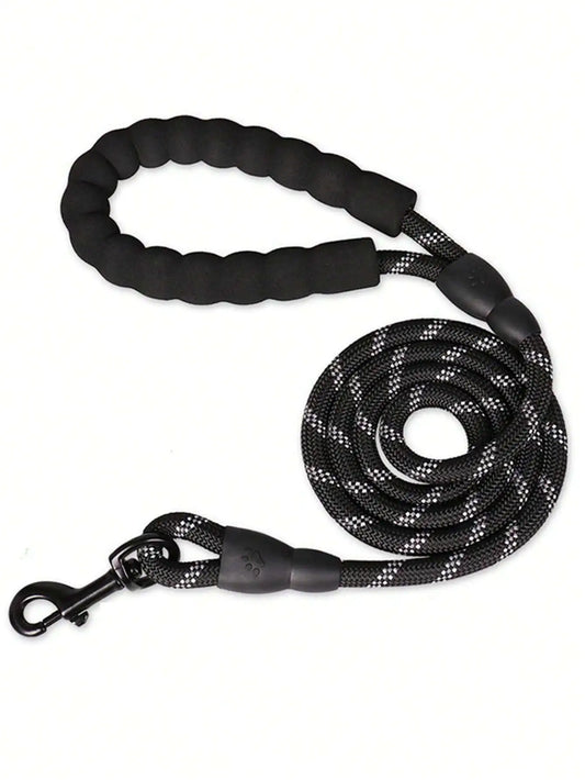 Sturdy Reflective Nylon Dog Leash With Comfortable Soft Foam Handle