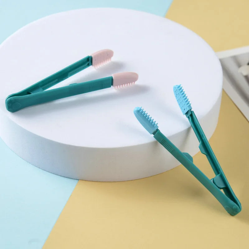 PESENAR Soft Silicone Pet Eye Comb For Cat Grooming