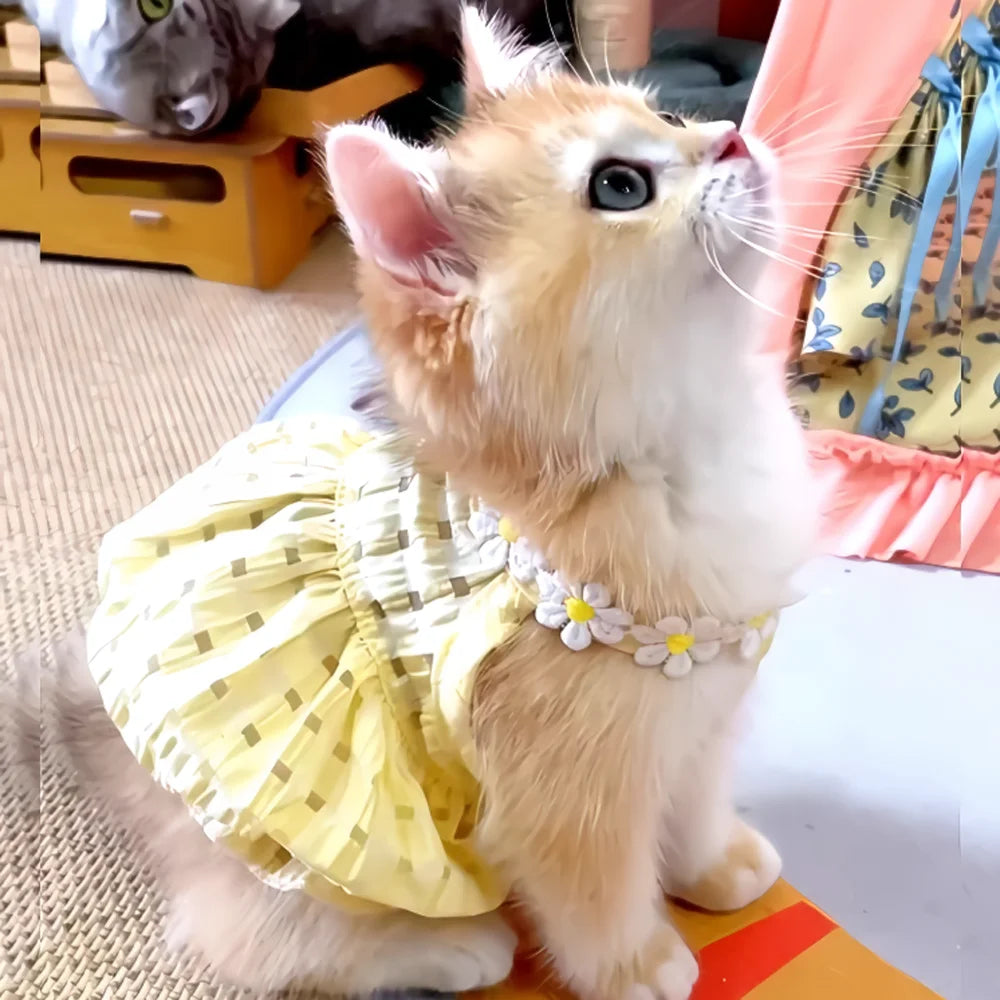 Breathable Floral Pet Skirt Dress With Wreath Collar