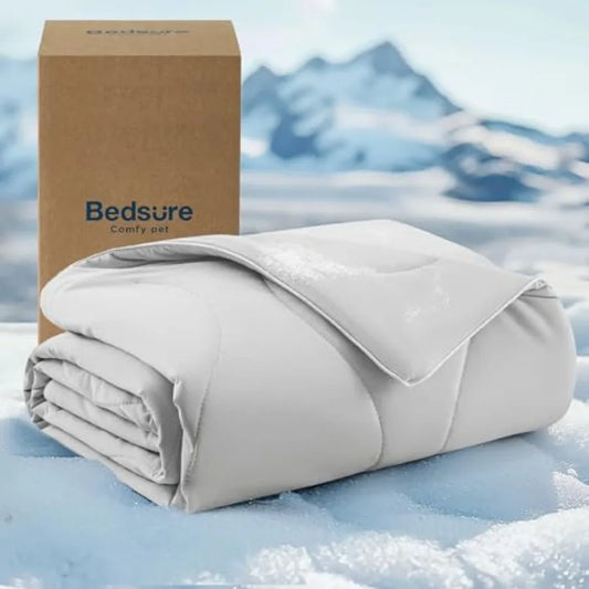 Premium Breathable Self Cooling Pet Throw Blanket For Dogs